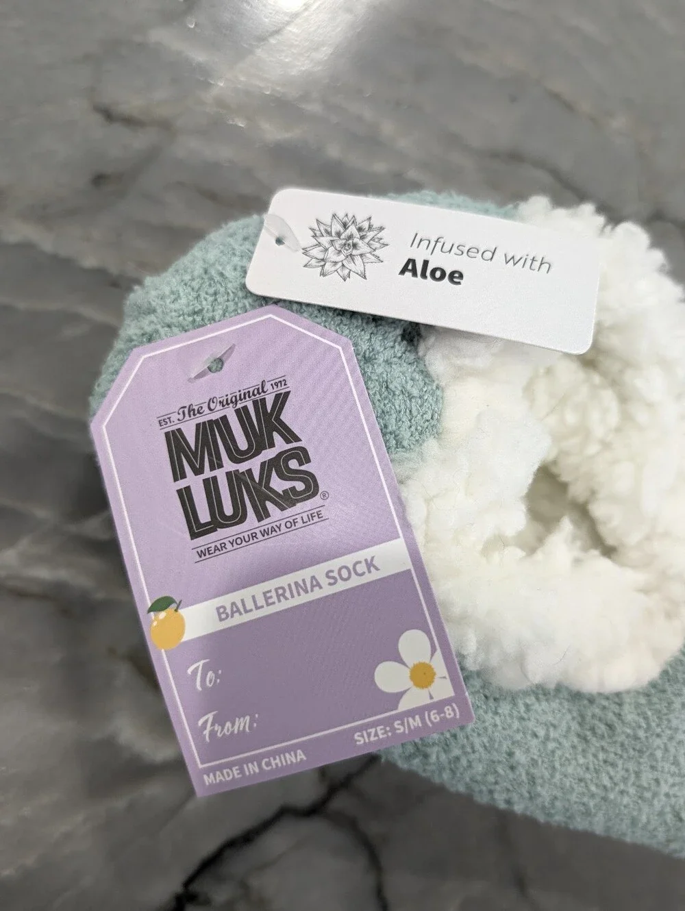 NWT Muk Luks Floral Ballerina Slipper Socks, Aloe Infused